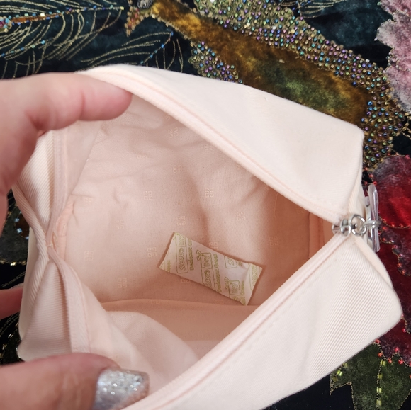 Givenchy Bag - Picture 7 of 8